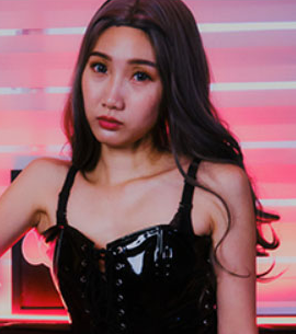 鍾宛冰(莉娜)个人资料照片